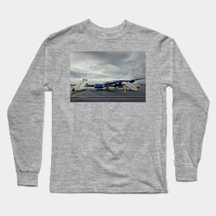 plane boarding Long Sleeve T-Shirt